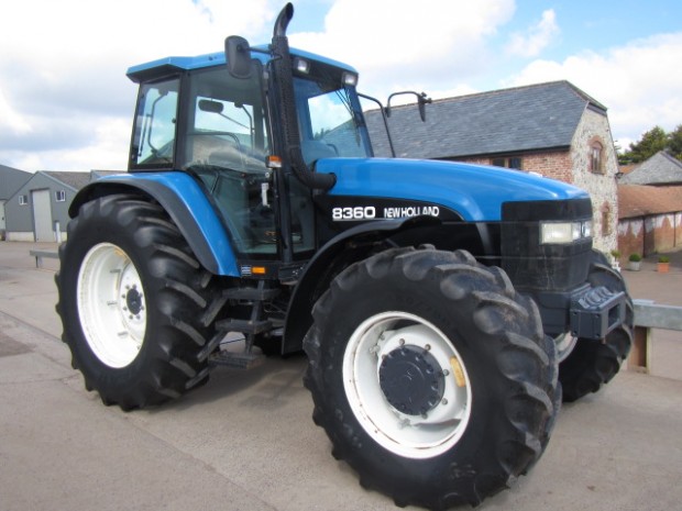 New Holland 8360, 1996, 3,680 hrs | Parris Tractors Ltd